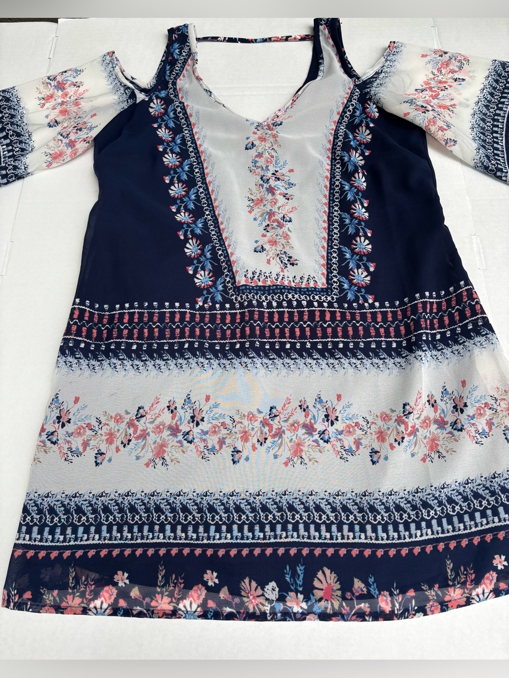 Go Coco Floral Cold Shoulder Boho Tunic Style Top Medium Read Description